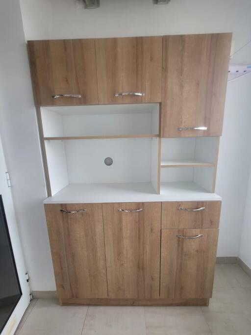 Un Tres Beau Studio Luxueux อาริอานา ภายนอก รูปภาพ