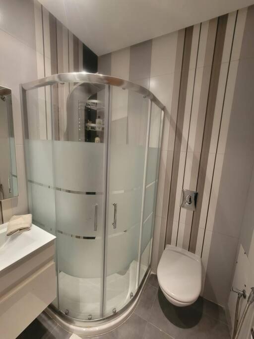 Un Tres Beau Studio Luxueux อาริอานา ภายนอก รูปภาพ