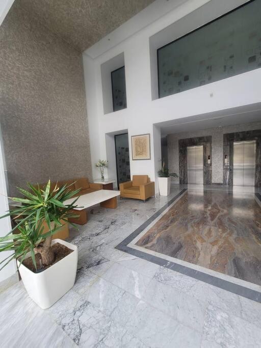 Un Tres Beau Studio Luxueux อาริอานา ภายนอก รูปภาพ